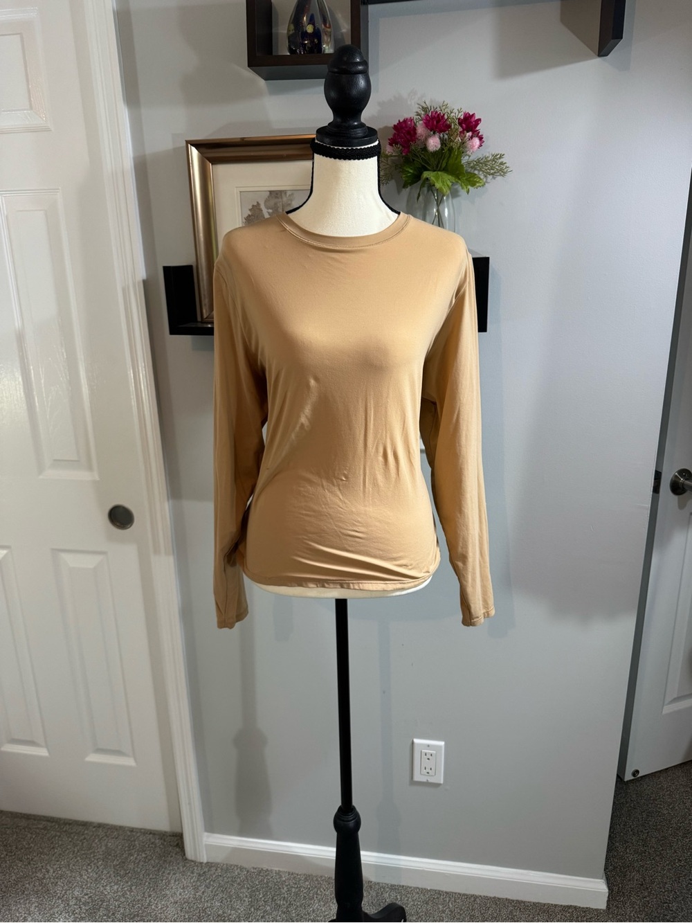 SKIMS Long Sleeve Crewneck Top - Camel Tan